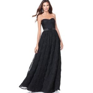 NWT Adrianna Papell Rosette Applique Black Strapless Gown